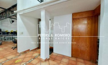 Oficina en Venta en las Aguilas Romulo O Farril