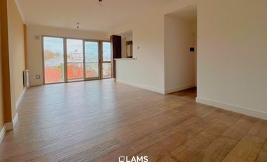 Departamento 3 ambientes en Venta - Zona Plaza Mitre