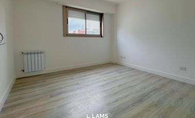 Departamento 3 ambientes en Venta - Zona Plaza Mitre