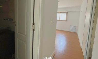 Venta - Departamento 2 ambientes - Zona Plaza Mitre