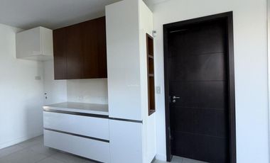 Casa en alquiler en barrio San Isidro Labrador, Tigre