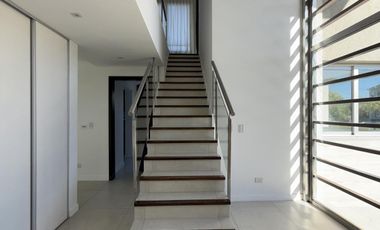 Casa en alquiler en barrio San Isidro Labrador, Tigre