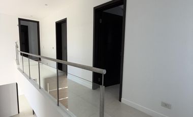 Casa en alquiler en barrio San Isidro Labrador, Tigre