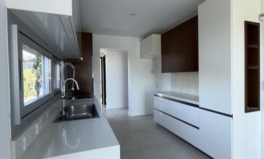Casa en alquiler en barrio San Isidro Labrador, Tigre