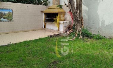 Alquiler de Casa 5 Amb. en Ramos Mejia Ideal Vivienda o Uso Comercial