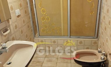 Alquiler de Casa 5 Amb. en Ramos Mejia Ideal Vivienda o Uso Comercial