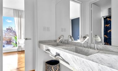Casa en venta y alquiler en El Encuentro.  Moderna y canchera