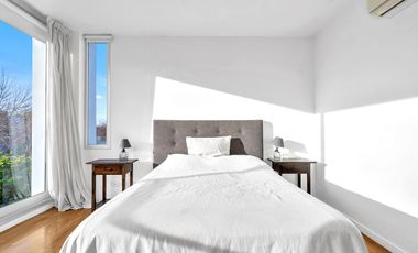 Casa en venta y alquiler en El Encuentro.  Moderna y canchera