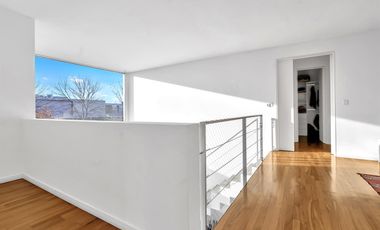 Casa en venta y alquiler en El Encuentro.  Moderna y canchera