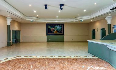 Salon de eventos con área de locales en renta en Huentitán, Guadalajara, Jalisco