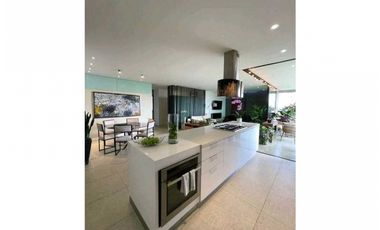 Acogedor Ap Poblado Balsos 182m2 💰1700 Mill