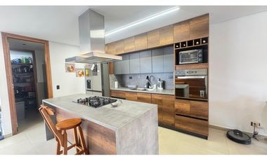 VENTA CASA ESQUINERA LA CEJA SMG