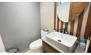 VENTA CASA ESQUINERA LA CEJA SMG