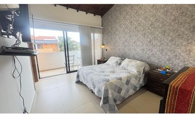 VENTA CASA ESQUINERA LA CEJA SMG