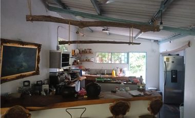 Gran finca en Bonda: 6,7 Has con lago, quebrada y piscina G-18