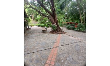 Gran finca en Bonda: 6,7 Has con lago, quebrada y piscina G-18