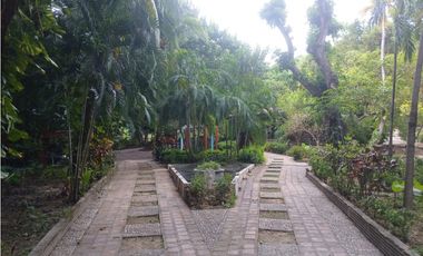 Gran finca en Bonda: 6,7 Has con lago, quebrada y piscina G-18