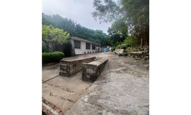 Gran finca en Bonda: 6,7 Has con lago, quebrada y piscina G-18