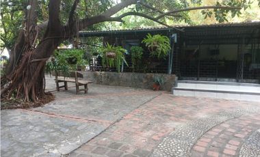 Gran finca en Bonda: 6,7 Has con lago, quebrada y piscina G-18