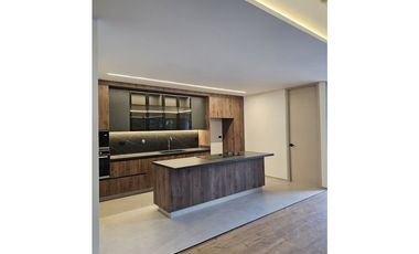 Venta de espectacular apartamento frente al club campestre