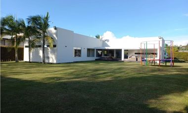 Venta de casa en llanogrande