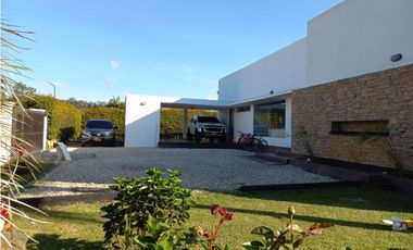 Venta de casa en llanogrande