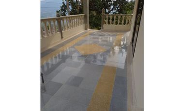 Finca a la venta en San Jerónimo