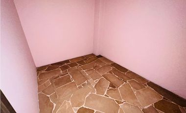 Urdesa, Local Comercial  en Renta, 90m2, 4 Ambientes