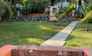 Venta Casa en Fraccionamiento Las Fincas, Jiutepec Morelos