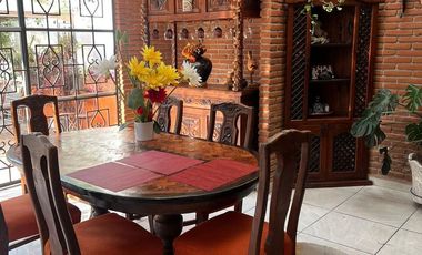 Venta Casa en Fraccionamiento Las Fincas, Jiutepec Morelos