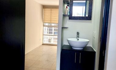 RENTA DEPARTAMENTO CON ROOF GARDEN COMÚN