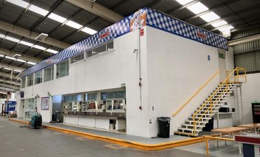 Bodega Industrial 8,000 M2 de construcción, 400 M2 de oficina y 110 cajones estacionamiento