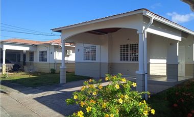 LA CHORRERA / SAUSALITO GARDENS / 264M / 3 HABITACION / PISCINA