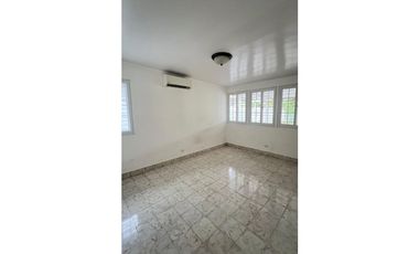 BETANIA / URB LOS ANGELES / 396M / TERRAZA / PATIO TRASERO JC