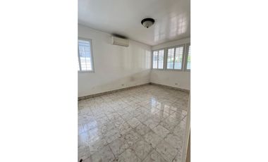 BETANIA / URB LOS ANGELES / 396M / TERRAZA / PATIO TRASERO JC