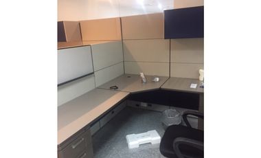 CALLE 50 / OFICINA / TORRE BICSA / 199M / DIVISIONES / VISTA AL MAR /J