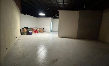LOCAL COMERCIAL / EL DORADO / 550 M2 / 2 NIVELES / VIA PRINCIPAL JC