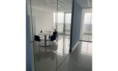 CALLE 50 / OFICINA / TORRE BICSA / 210M / DIVISIONES / BALCON /JC