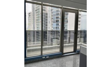 CALLE 50 / OFICINA / TORRE BICSA / 210M / DIVISIONES / BALCON /JC
