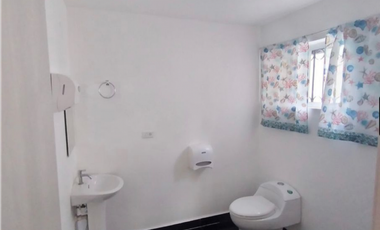 VENDO O ALQUILO CASA COMERCIAL / RESIDENCIAL, EN OBARRIO (3)