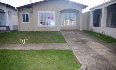 VENTA DE CASA EN BUENAVISTA III TOCUMEN HACIENDA SANTA FE