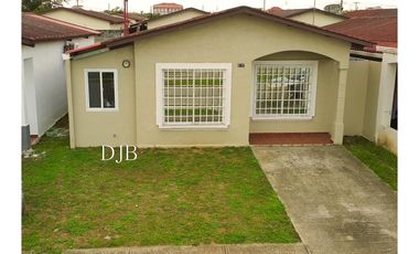 VENTA DE CASA EN BUENAVISTA III TOCUMEN HACIENDA SANTA FE