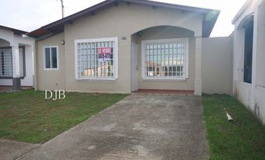 VENTA DE CASA EN BUENAVISTA III TOCUMEN HACIENDA SANTA FE