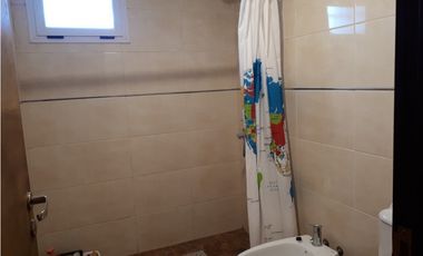 Hermoso Chalet de Corte Moderno en Barrio Jardín de Peralta Ramos!