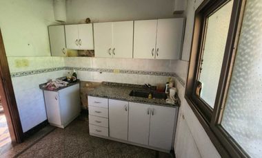 PH 5 Ambientes en venta, cochera,parque y quincho