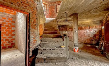 Venta Casa en Construcción Faro Norte Permuta