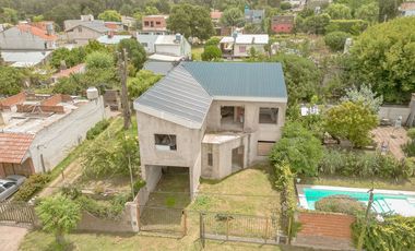 Venta Casa en Construcción Faro Norte Permuta