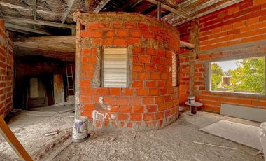 Venta Casa en Construcción Faro Norte Permuta