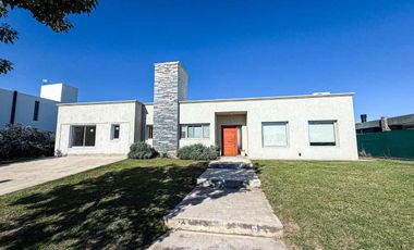 Hermosa Casa en SieteSoles HEREDADES 3 dormitorios