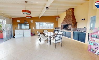 VENTA PH 3 AMB CON QUINCHO PARRILLA QUILMES OESTE